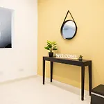 Дом отдыха Entire Luxury Townhouse Steps From *