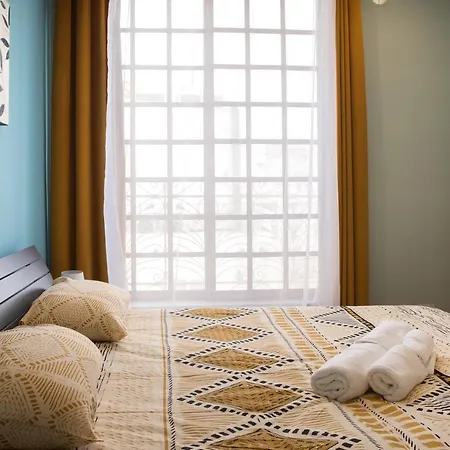 Entire Luxury Townhouse Steps From بيت للعطل *